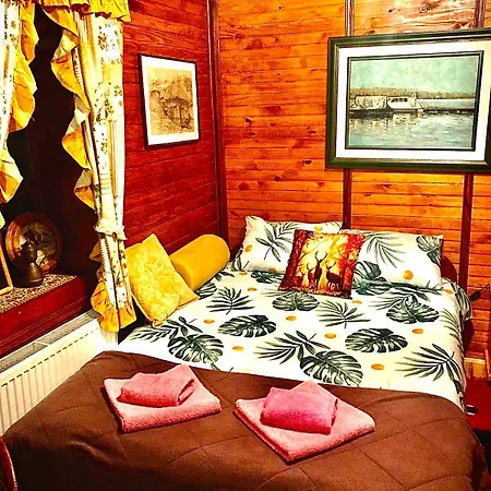 Miris Dunja Appartement *